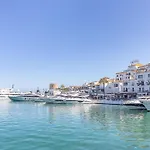 Lepanto Center Marbella 100M Of Beach - Happy Rentals